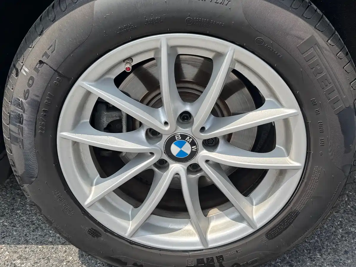 BMW X3 (Import) 2016 sDrive20i фото 13
