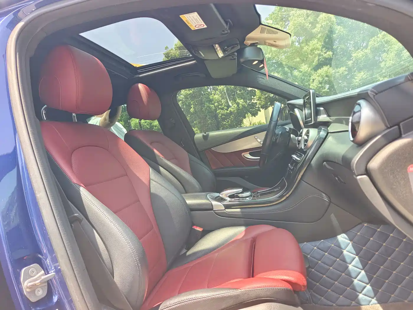 Mercedes-Benz GLC Coupe 2018 GLC 200 4MATIC Coupe SUV фото 14