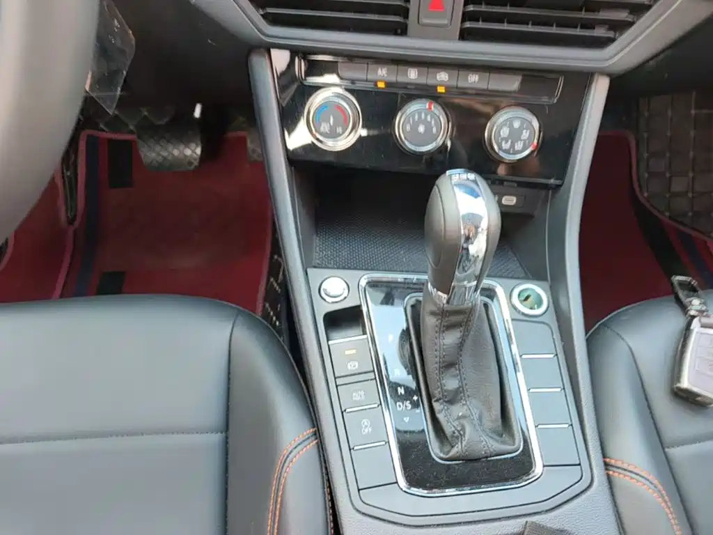 Volkswagen Bora 2025 2025 200TSI DSG Joy Ride Navigation Edition