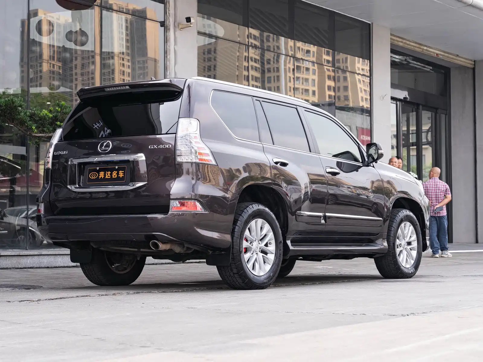 Фото 3 - Lexus GX