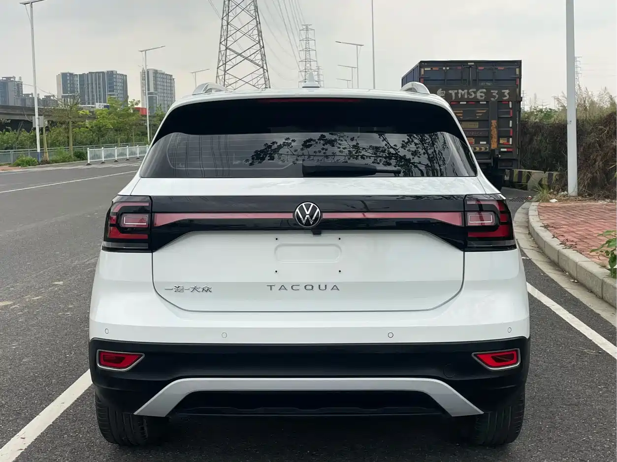 Volkswagen Tanying 2021 1.5L Automatic Smart Connect Edition фото 7
