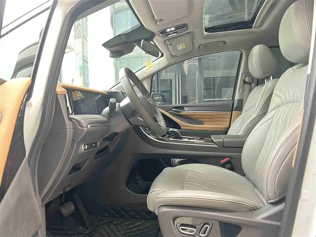 GAC Trumpchi Trumpchi M8 2024 Master Series 400T Premium Edition фото 7