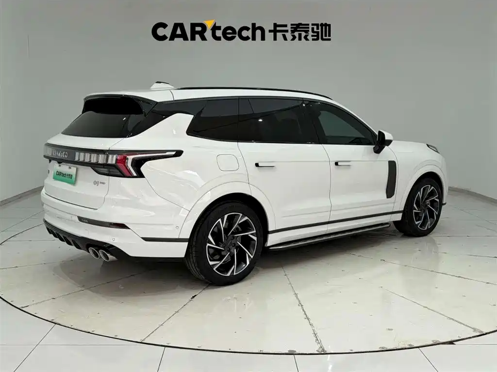 Lynk & Co 09 EM-P 2021 2.0T PHEV Halo 6-seater фото 11