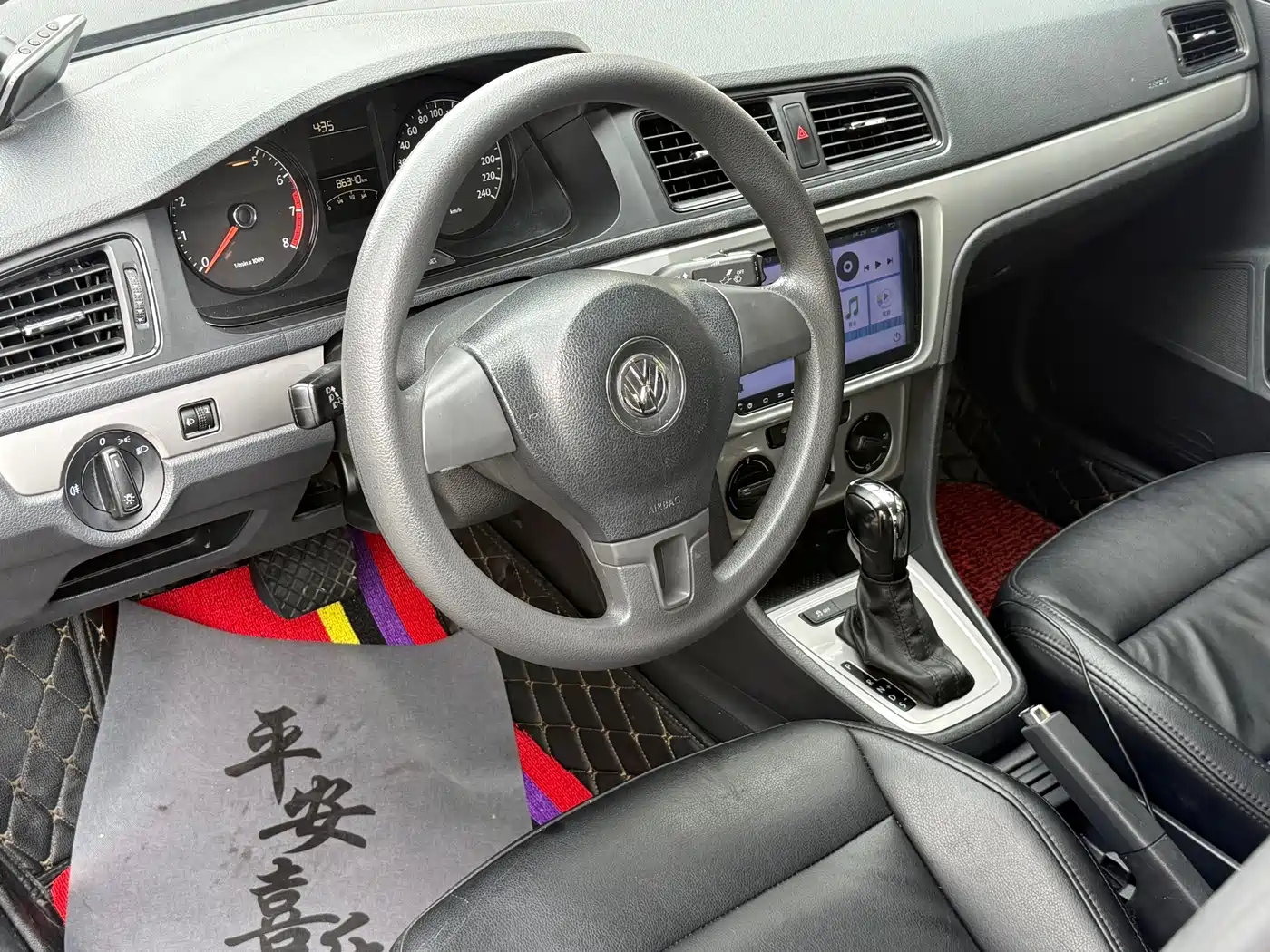 Volkswagen Lavida 2013 Facelift Classic 1.6L Automatic Trend фото 4