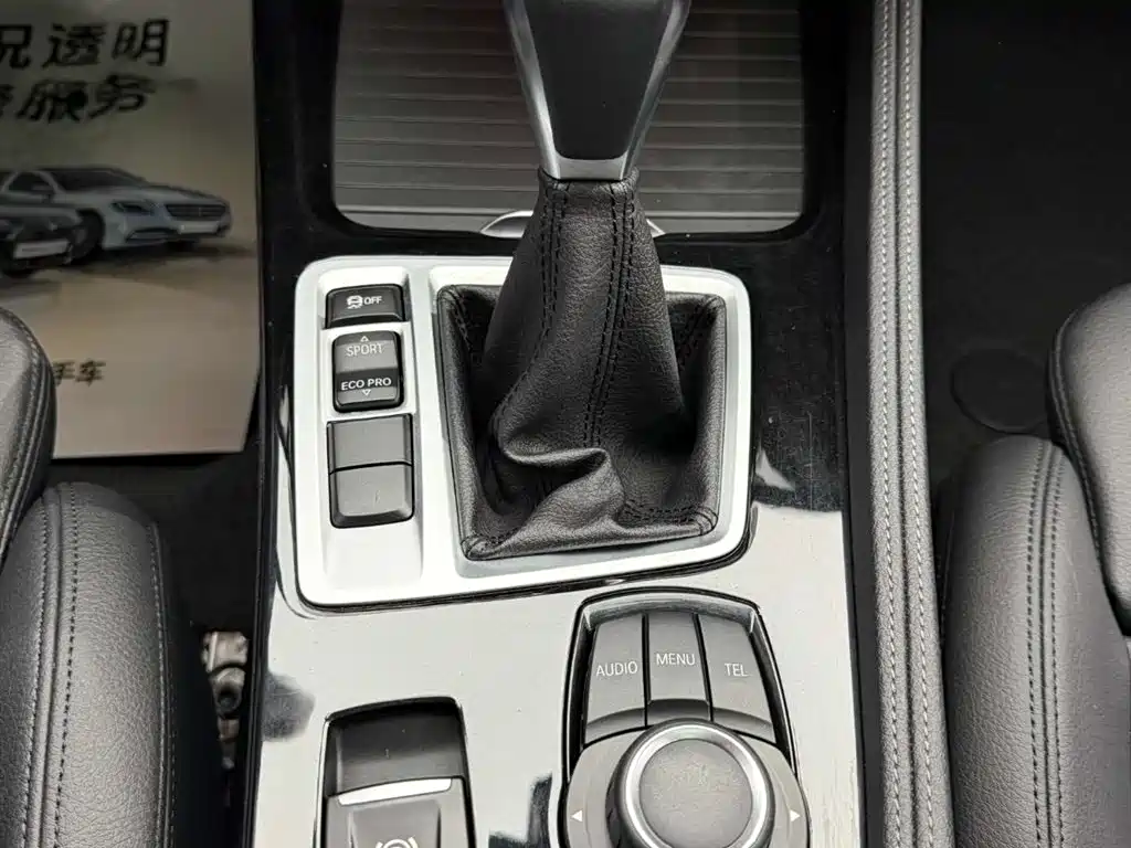 BMW 1 Series 2017 118i Sport фото 22
