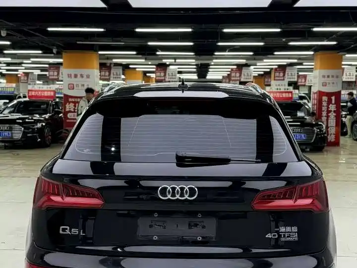 Audi Q5L 2018 40 TFSI Premium Fashion China VI фото 4