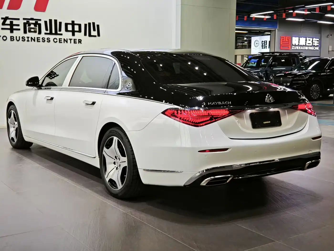 Mercedes-Benz Maybach S-Class 2022 S 480 4MATIC Intelligent Premium Special Edition фото 9