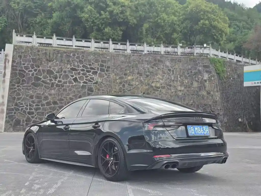 Photo 6 - Audi S5