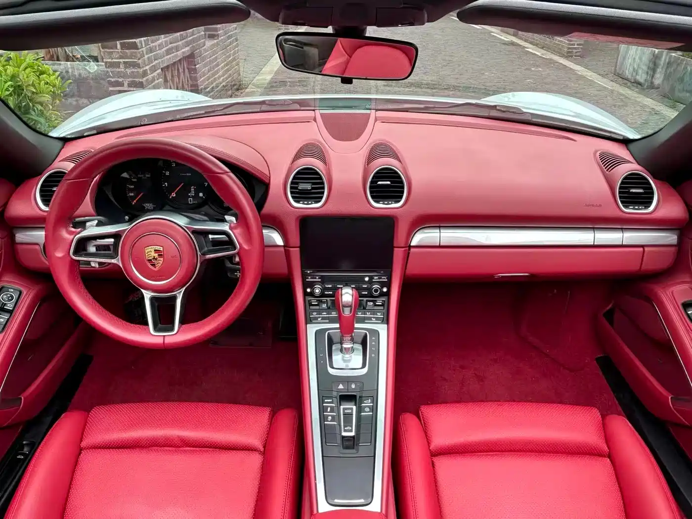 Porsche 718 2018 Boxster 2.0T фото 5