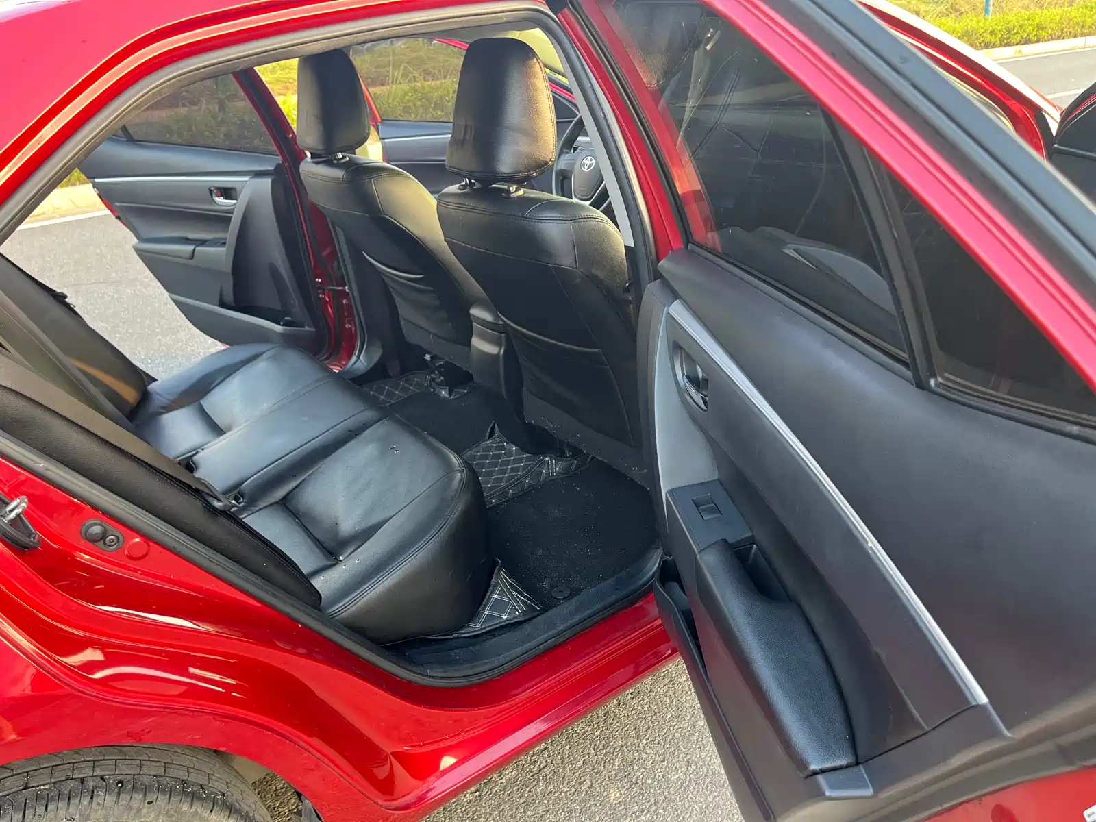 Photo 8 - Toyota Levin