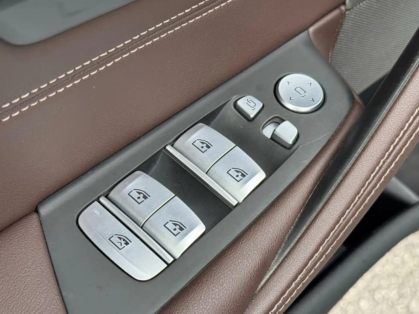 BMW 5 Series (Import) 2022 Facelift 540i Style Edition M Sport Package фото 15