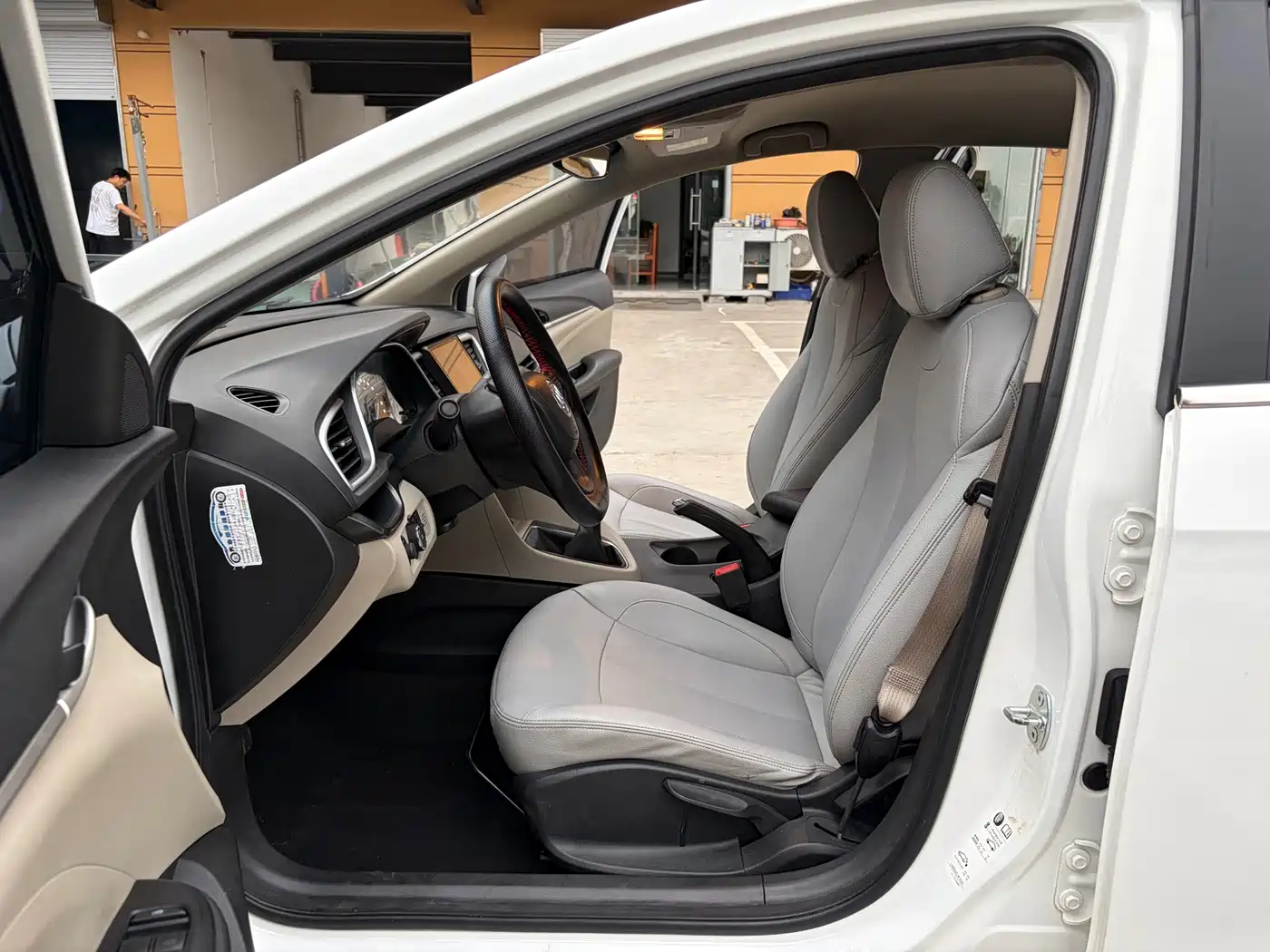 Buick Excelle 2018 15T Manual Progressive (China V) фото 5