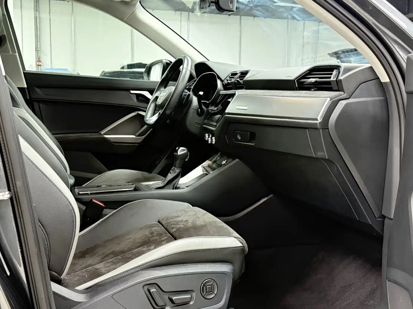 Audi Q3 2021 35 TFSI Fashion Sport фото 18
