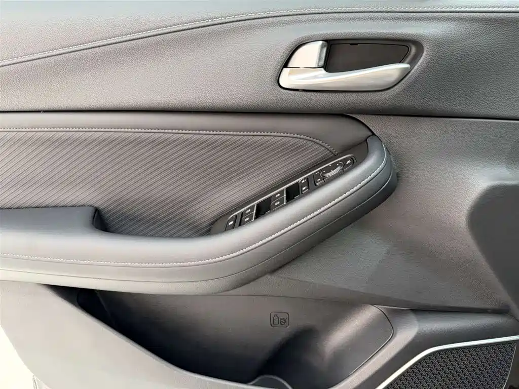 GAC Trumpchi Trumpchi GS4 2023 270T Auto Smart Tech Edition фото 21