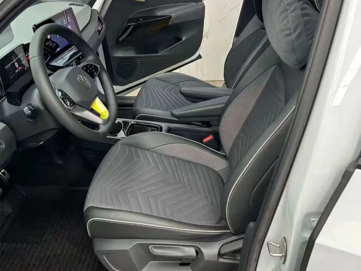 Volkswagen ID.3 2023 Pure Smart Edition фото 4