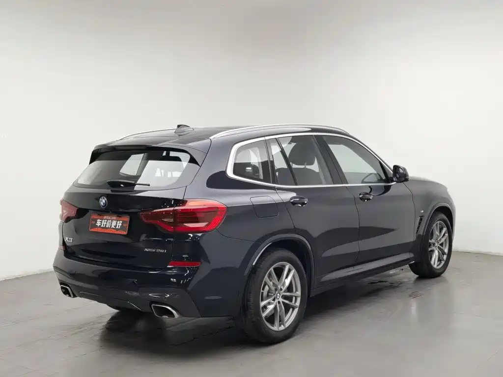Фото 2 - BMW X3