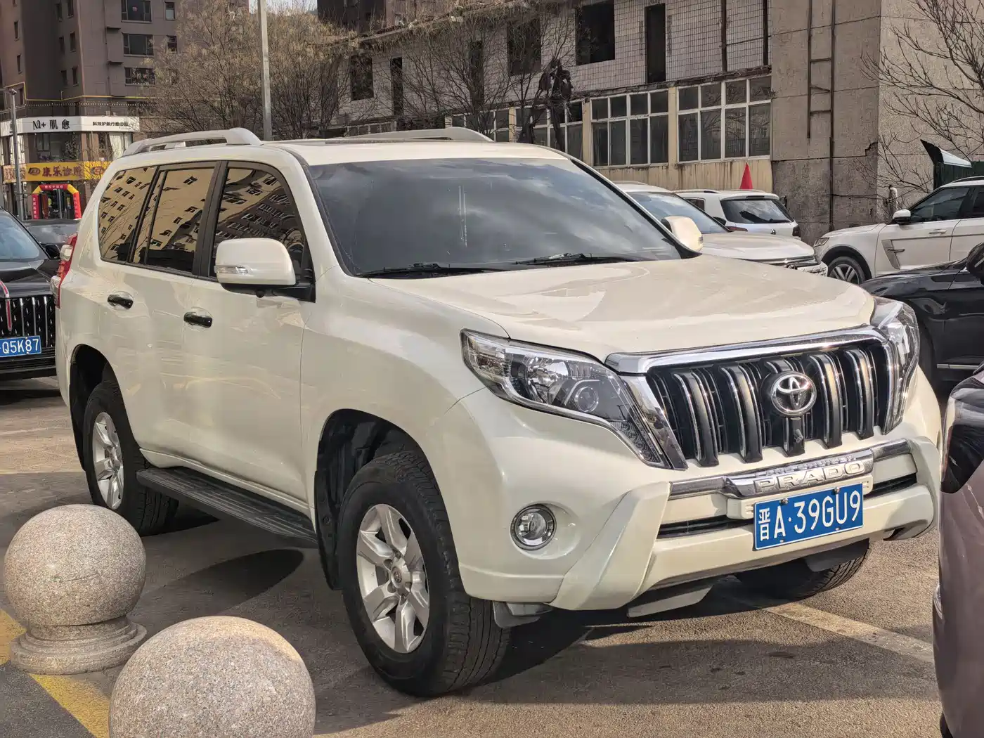 TOYOTA PRADO