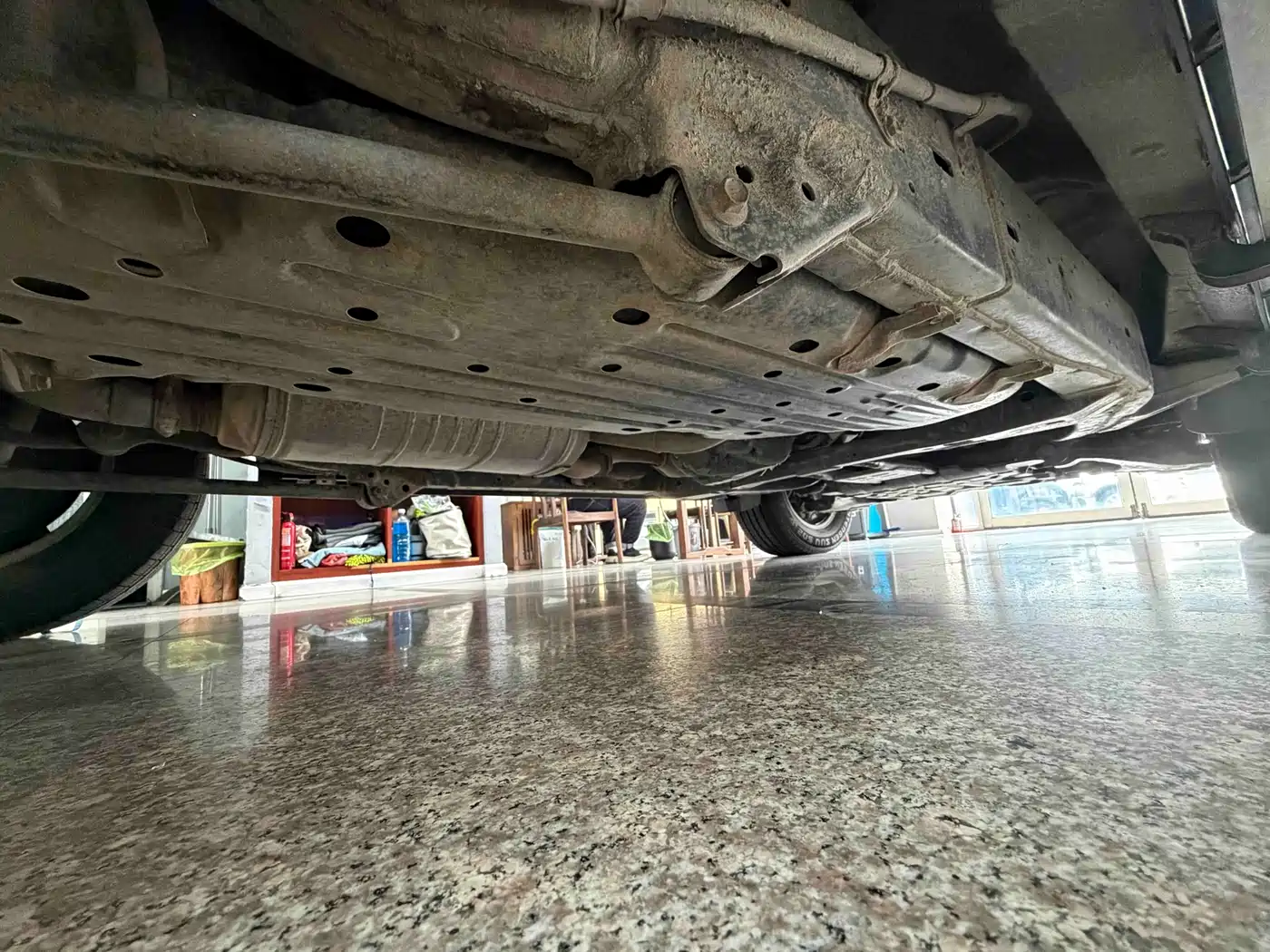 Toyota Land Cruiser 2012 4.6L Automatic VX-R фото 52
