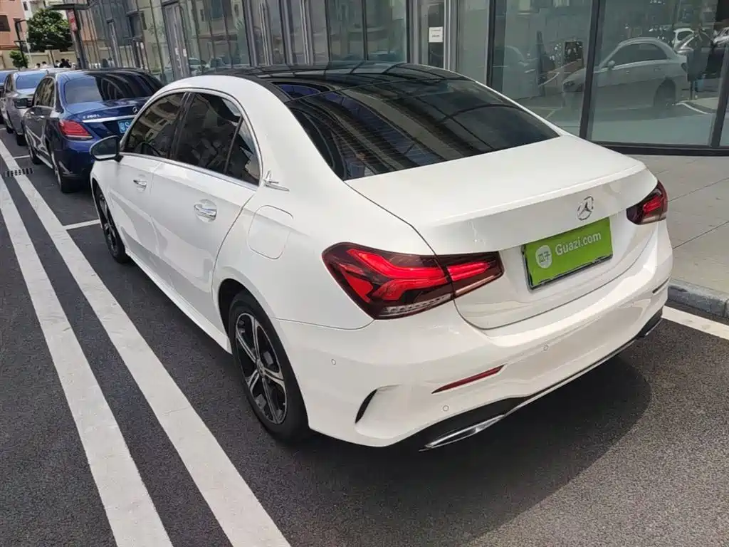 Mercedes-Benz A-Class 2022 Facelift III A 200 L Sport Sedan Fashion фото 5