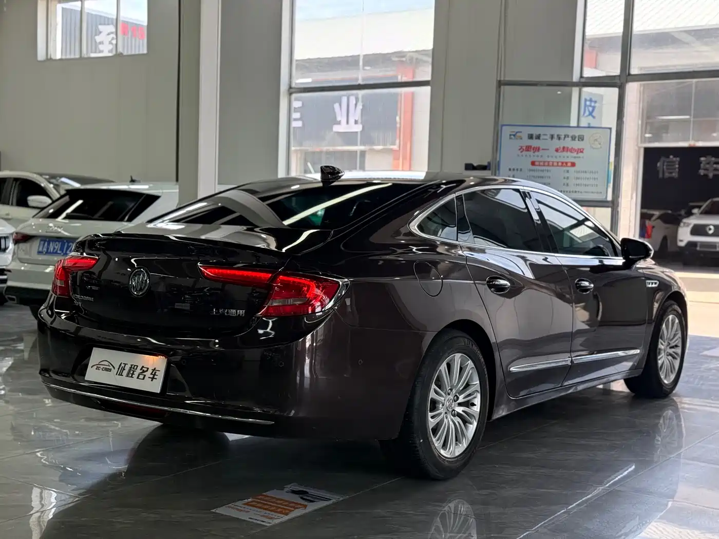 Buick LaCrosse 2016 20T Luxury фото 7