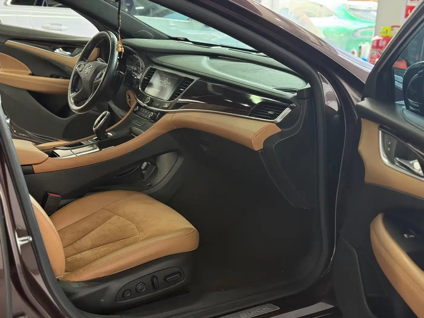Buick LaCrosse 2016 20T Luxury фото 21