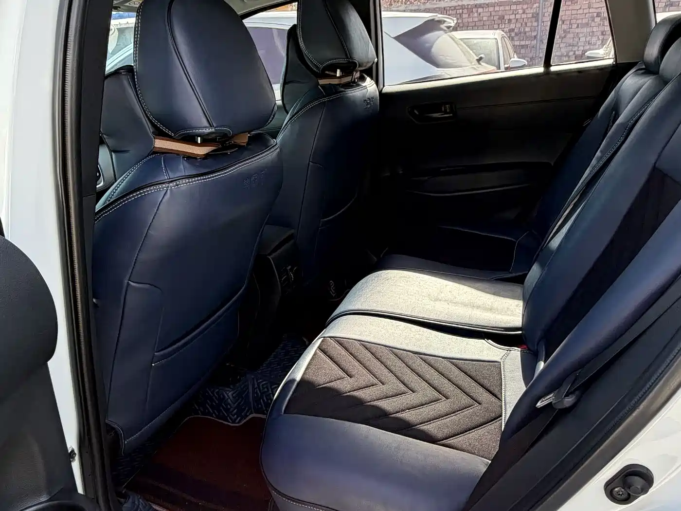 Toyota Corolla Cross 2022 2.0L Elite Edition фото 6