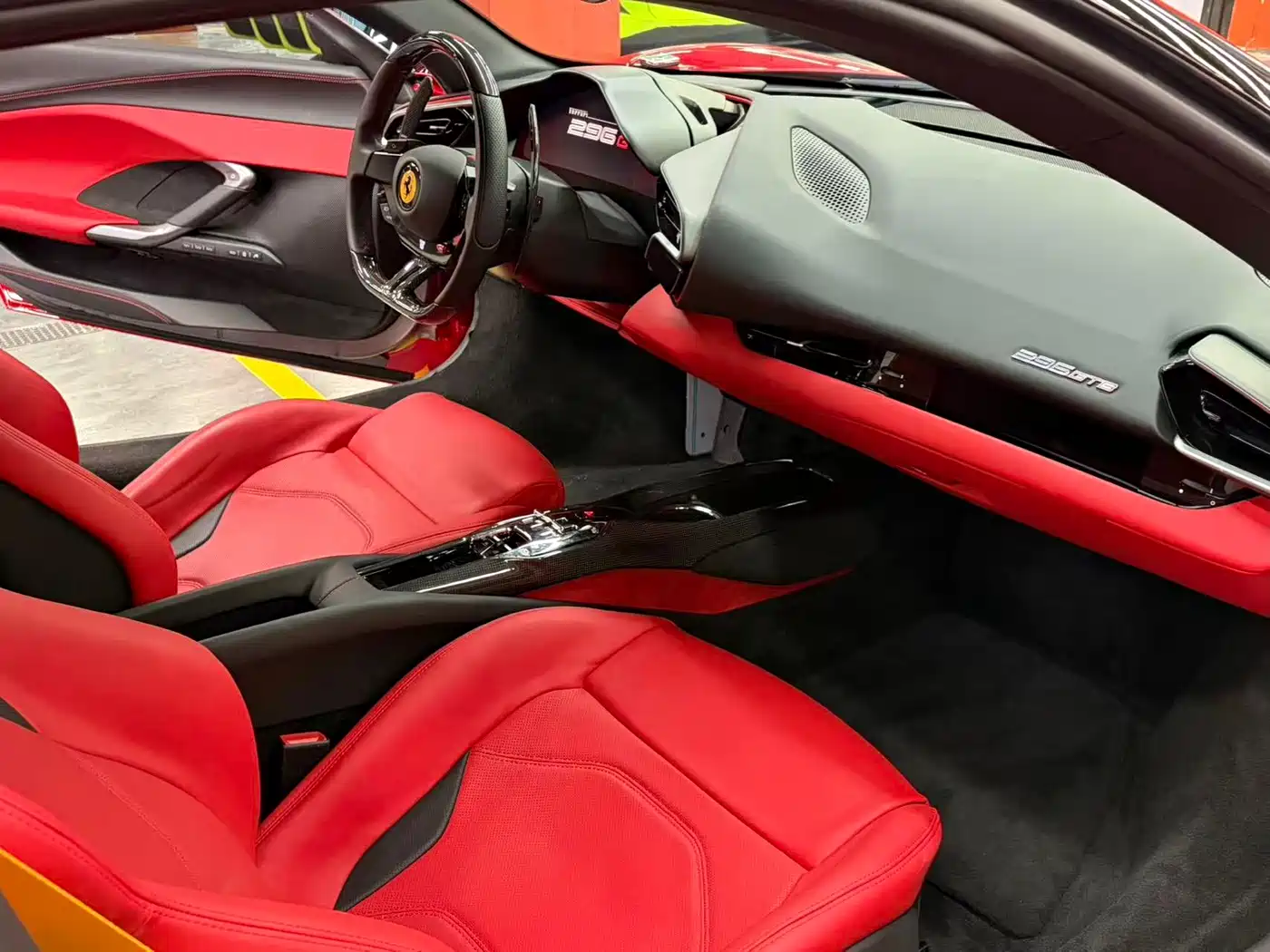 Ferrari 296 2024 2021 3.0T V6 GTB
