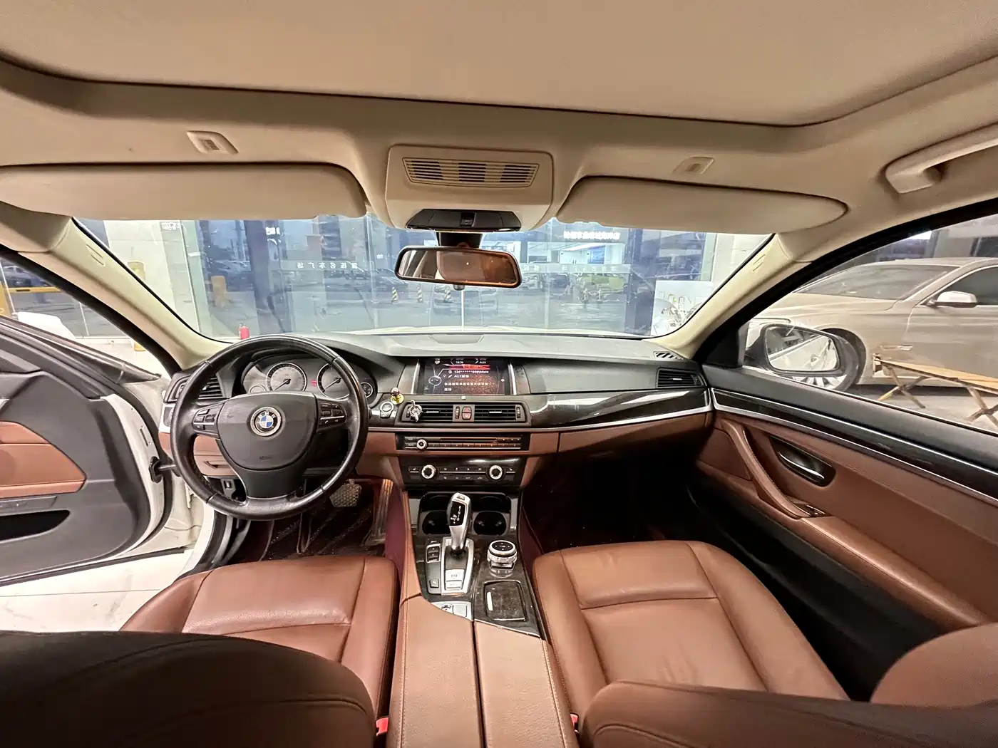 BMW 5 Series 2014 525Li Fashion Design Package фото 11