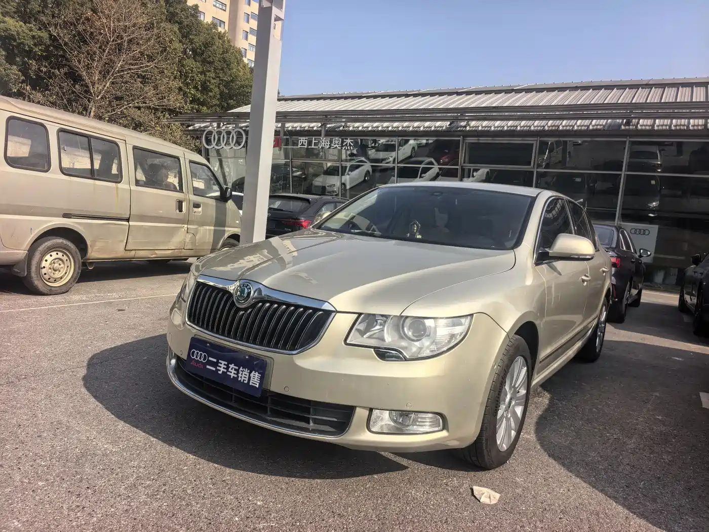 Škoda Superb 2012 1.8TSI Automatic Elegance Edition