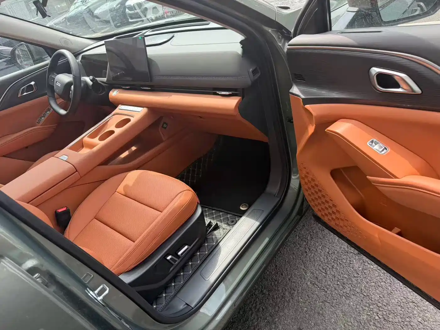 Photo 6 - Haval H6L