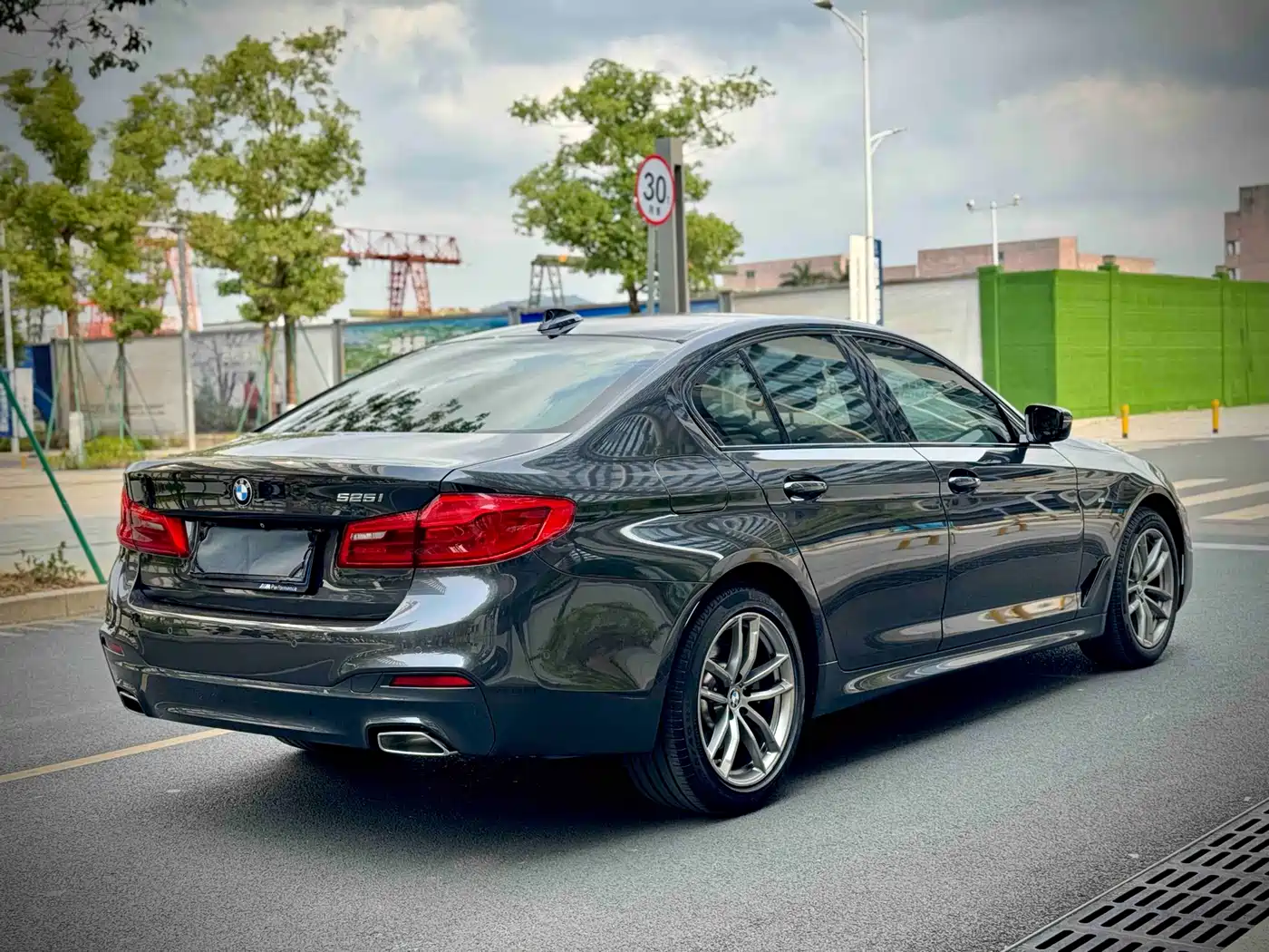 BMW 5 Series (Import) 2020 Model 525i M Sport Package фото 18