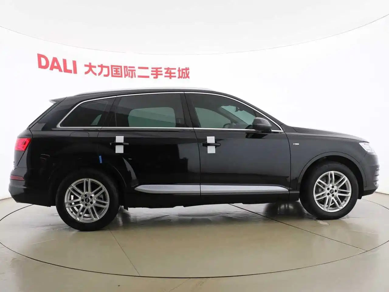 Audi Q7 2018 40 TFSI Comfort фото 4