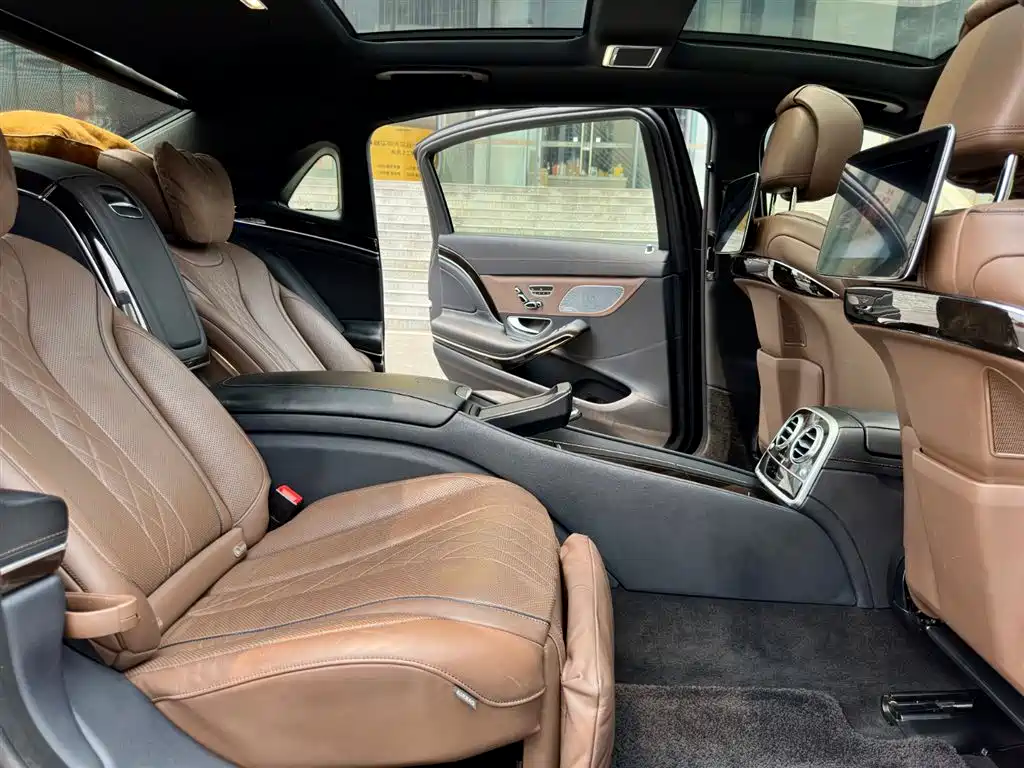 Mercedes-Benz Maybach S-Class 2018 S 560 4MATIC фото 14