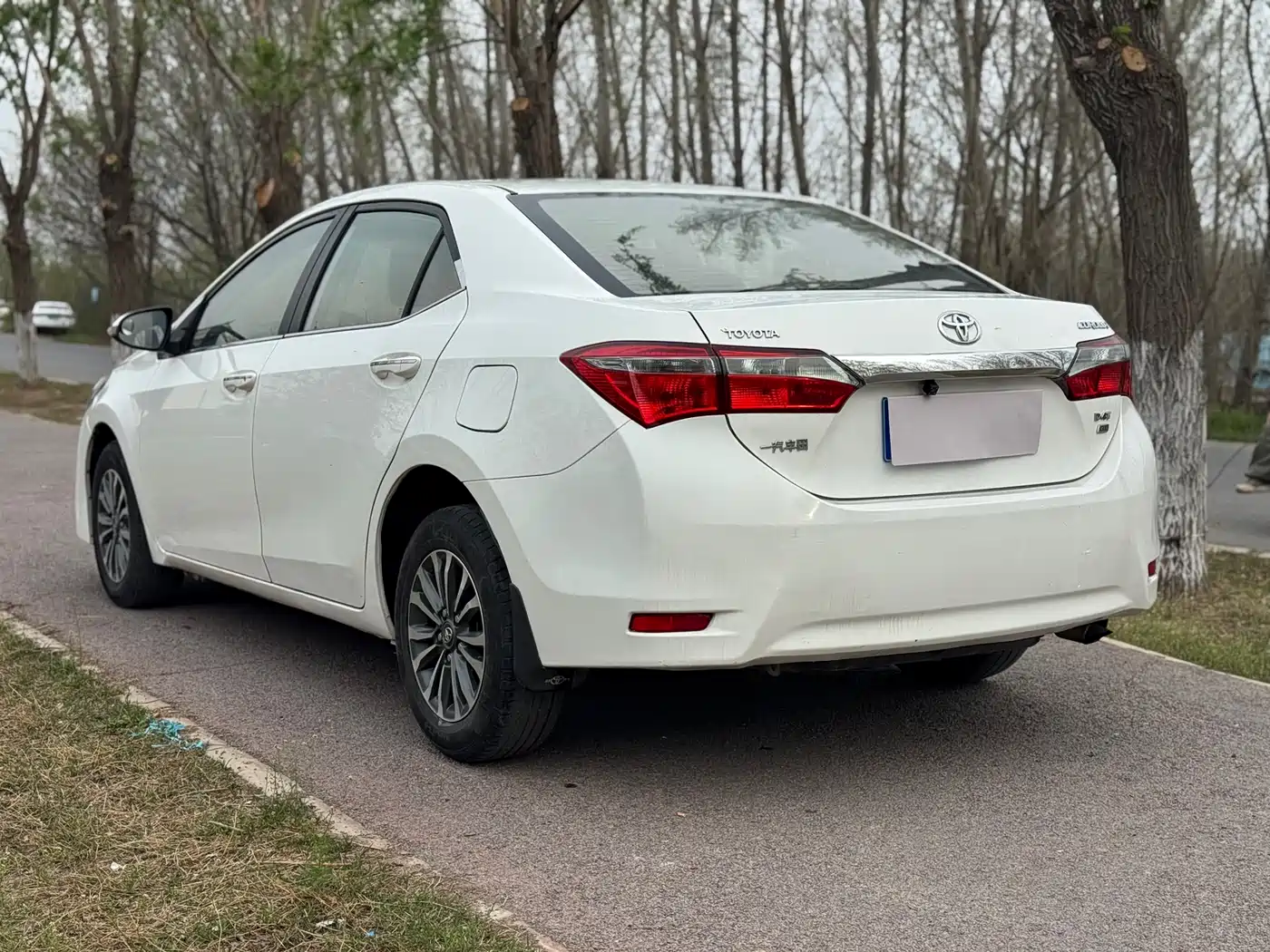 Toyota Corolla 2017 1.2T CVT GL-i фото 7