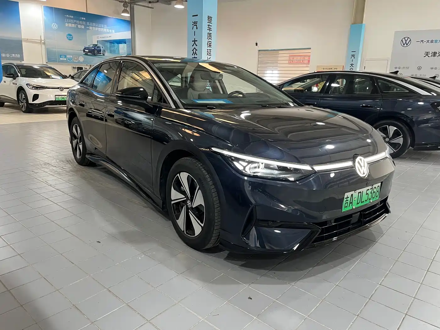 VOLKSWAGEN ID.7 VIZZION