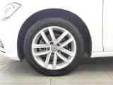 صورة 17 - Volkswagen Golf