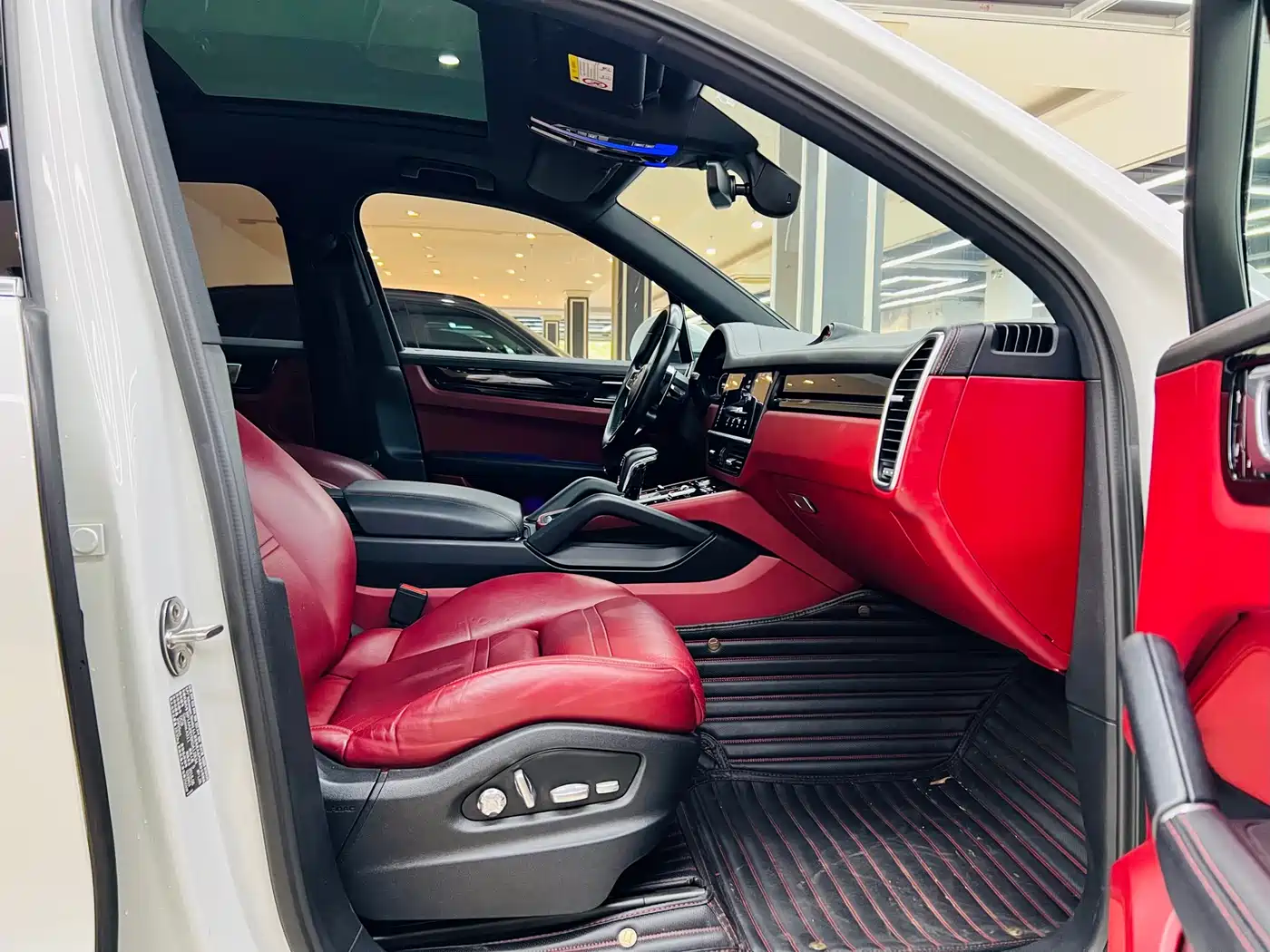 Porsche Cayenne 2018 Cayenne 3.0T фото 10