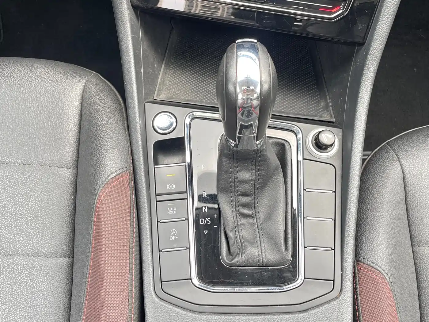 Volkswagen Bora 2020 1.5L Automatic Elite фото 23