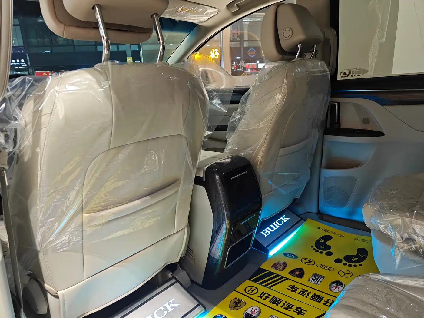 Buick GL8 2023 ES Landmaster Exclusive фото 23