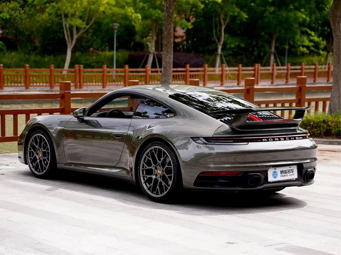 Porsche 911 2023 Carrera 3.0T фото 3