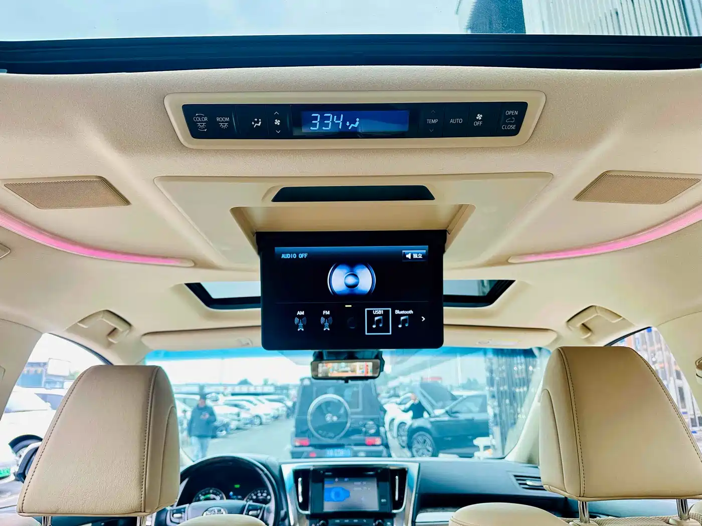 Toyota Alphard 2019 Hybrid 2.5L Premium Edition фото 15