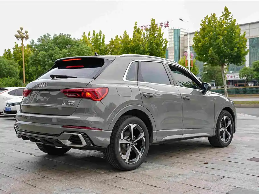 Audi Q3 2025 2025 quattro 45th Anniversary Edition 35TFSI Fashion Dynamic