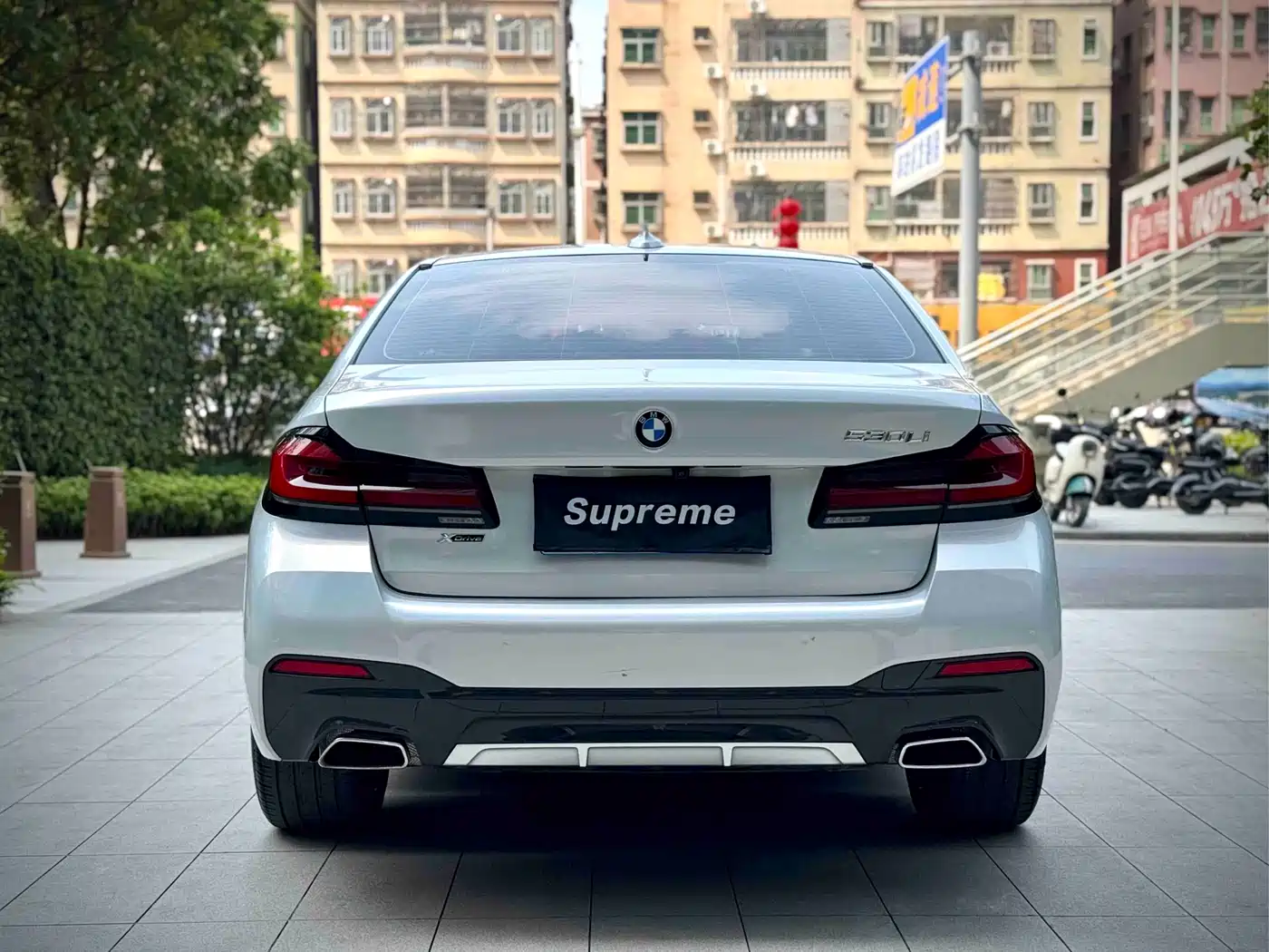 BMW 5 Series 2021 530Li Leading M Sport Package фото 16