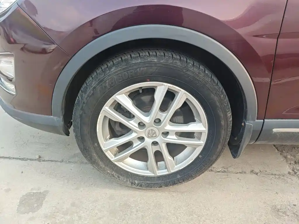 Baojun 560 2016 2016 1.8L Manual Elite