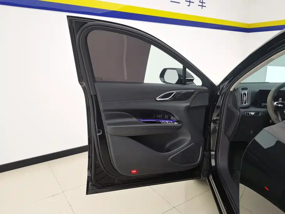 Hongqi HS3 PHEV 2025 2024 PHEV 115km Power Edition