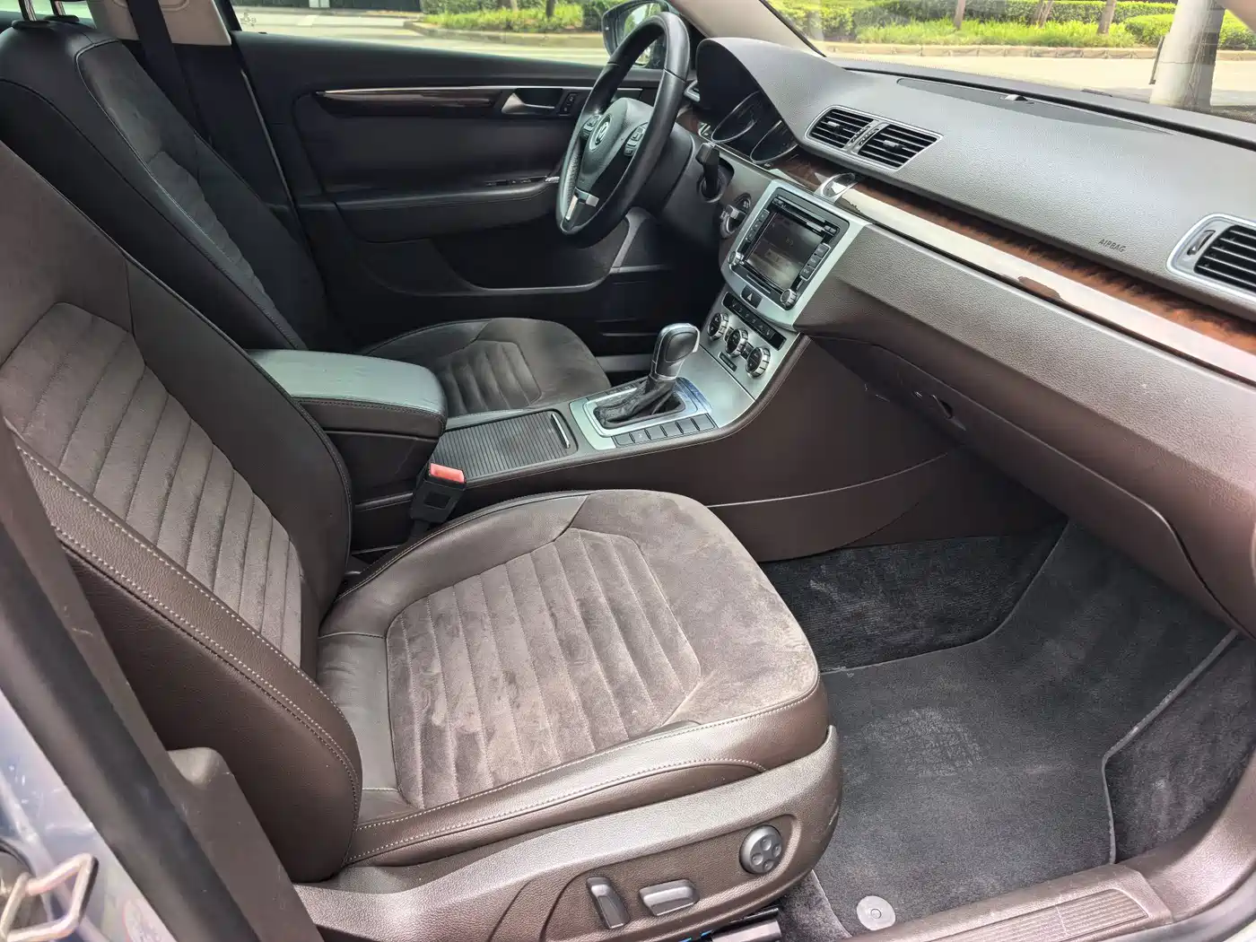 Volkswagen Magotan (Import) 2012 2012 Wagon 2.0TSI Comfort