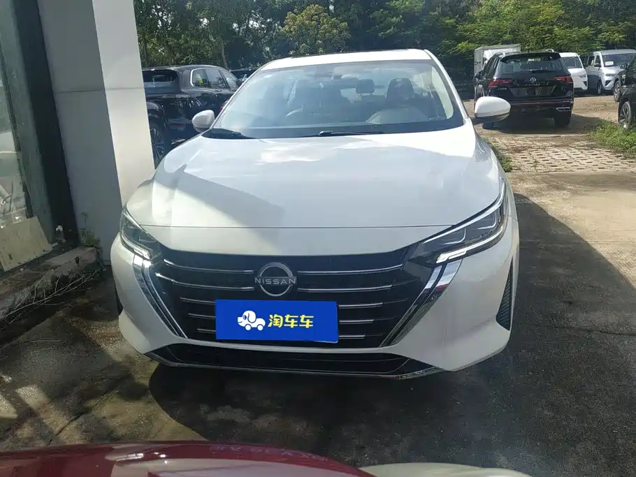 Nissan SYLPHY, миниатюра 2