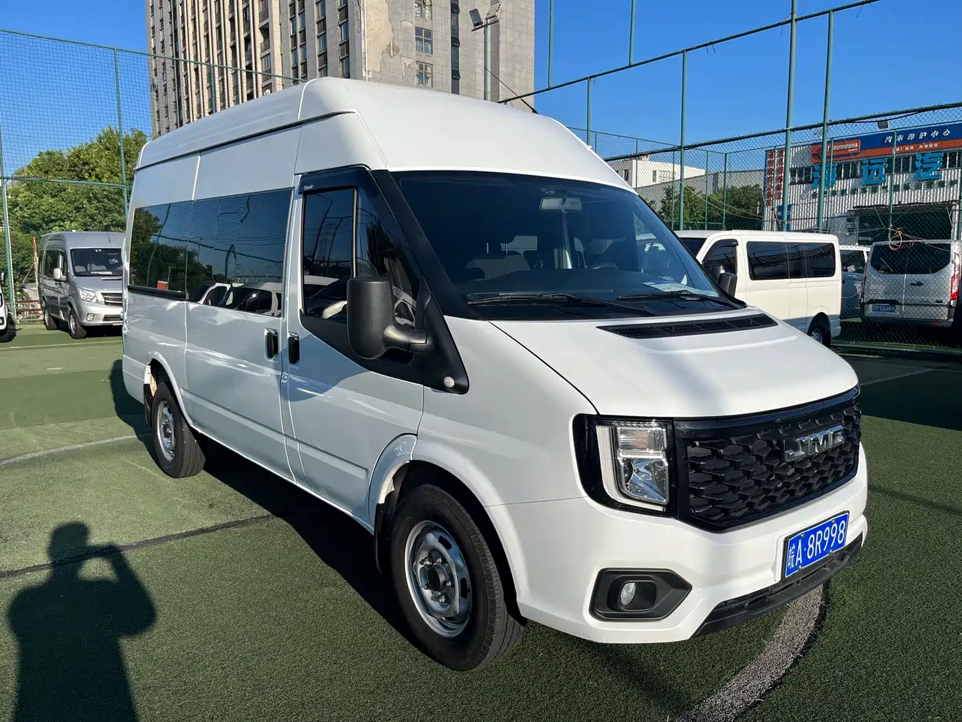 Jiangling JMC Fushun 2026 2025 Model 2.0T 6MT Diesel Medium Wheelbase Medium-High Roof Commercial MPV 5/6 Seats