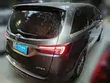 Фото 2 - Buick GL8