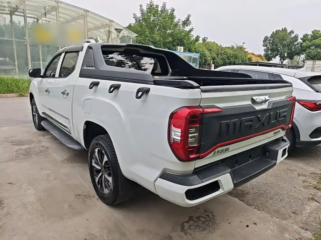 Фото 5 - Maxus T90